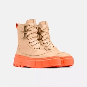 NEW Sorel Caribou X Lace Up Boot in Ceramic & Orange For Women's Size 8